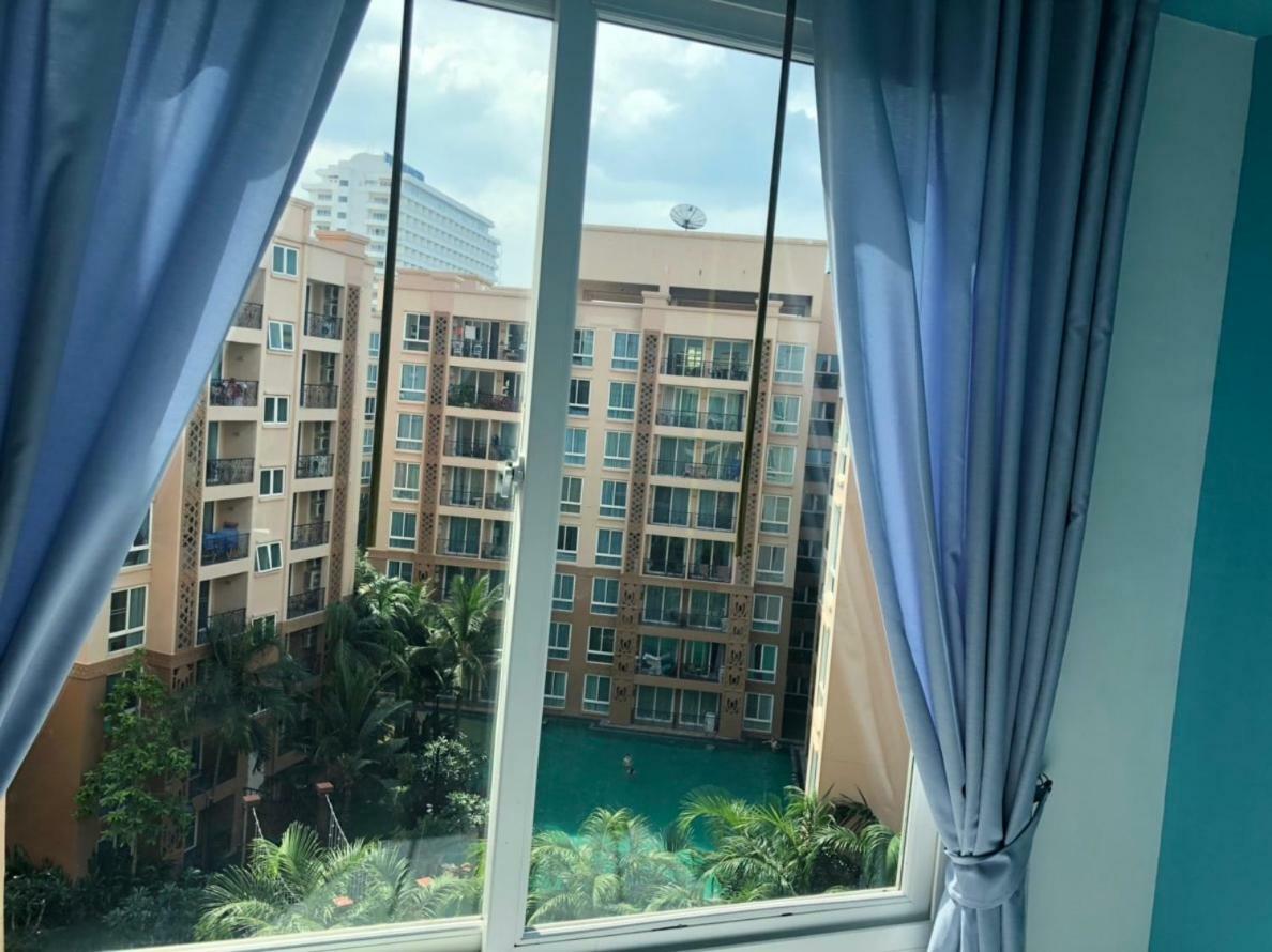 Atlantis Condo Resort Jomtien Exterior photo